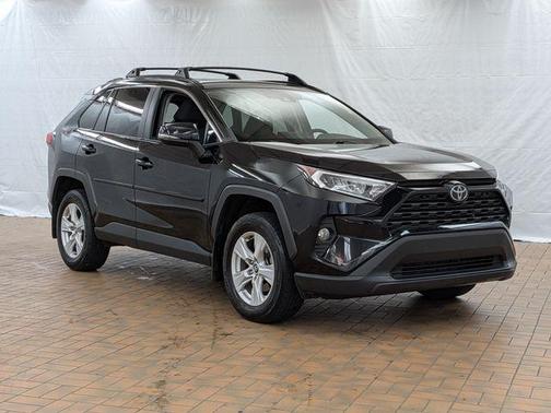 Midnight Black Metallic 2021 Toyota RAV4 XLE