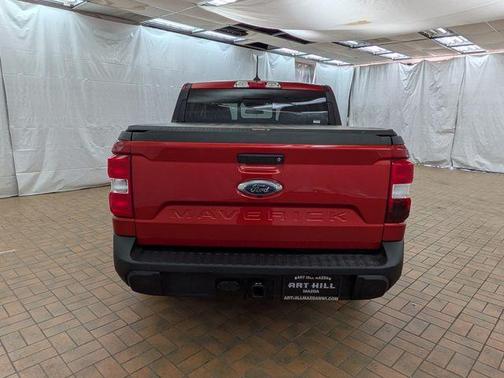 Chili Pepper Red 2024 Ford Maverick Lariat