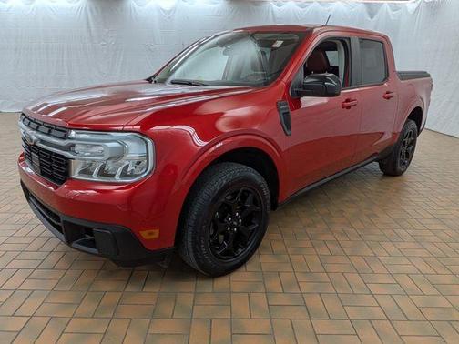 Chili Pepper Red 2024 Ford Maverick Lariat