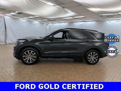 2022 Ford Explorer ST-Line