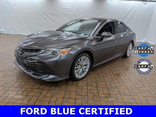 2018 Toyota Camry Hybrid XLE
