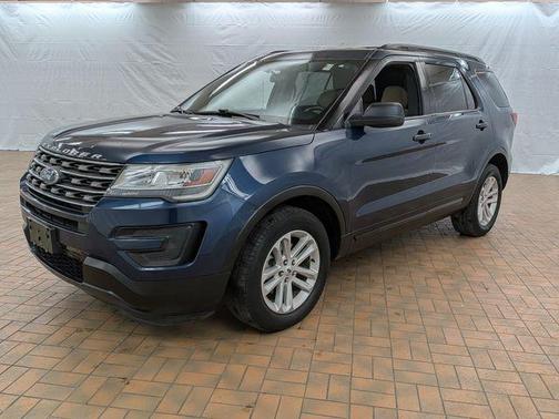 2017 Ford Explorer Base