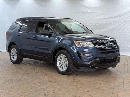 2017 Ford Explorer Base