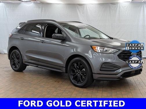 2022 Ford Edge SE