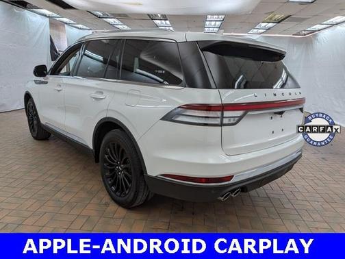 2022 Lincoln Aviator Standard AWD