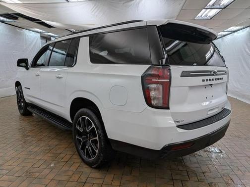 2022 Chevrolet Suburban RST