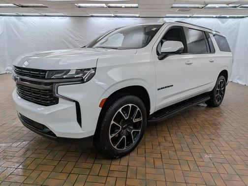 2022 Chevrolet Suburban RST