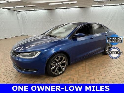 2015 Chrysler 200 S