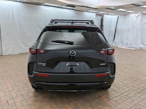 2026 Mazda CX-50 Premium