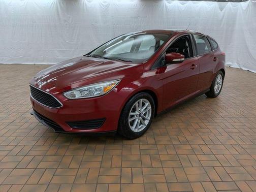 Ruby Red Metallic 2016 Ford Focus SE
