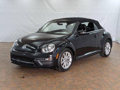 2019 Volkswagen Beetle 2.0T SE