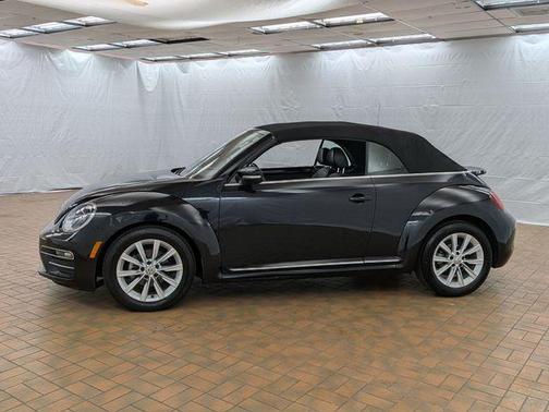 2019 Volkswagen Beetle 2.0T SE