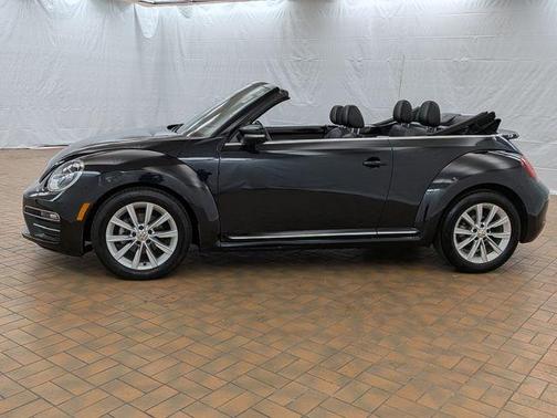 2019 Volkswagen Beetle 2.0T SE