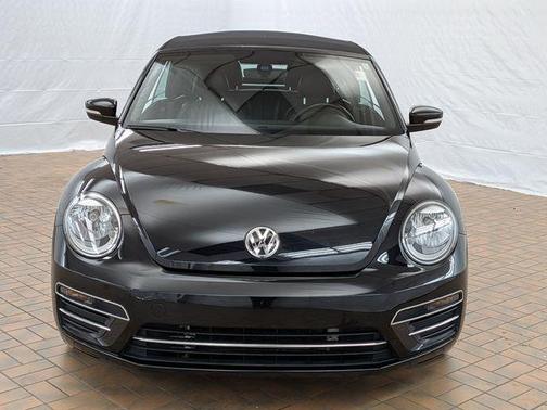 2019 Volkswagen Beetle 2.0T SE