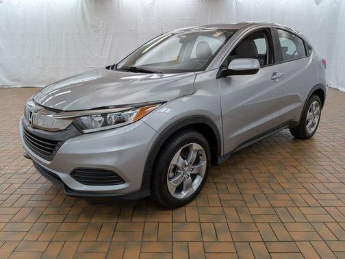 Lunar Silver Metallic 2021 Honda HR-V LX