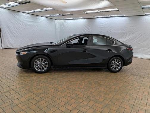 2022 Mazda Mazda3 2.5S FWD