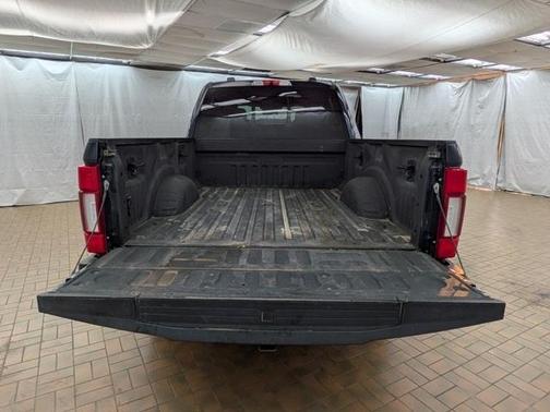 2022 Ford F-350 Lariat Super Duty