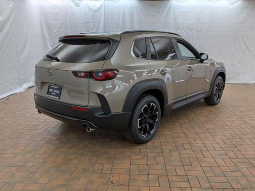 Zircon Sand Metallic 2026 Mazda CX-50 2.5 S Meridian Edition