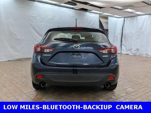 2016 Mazda Mazda3 i Sport