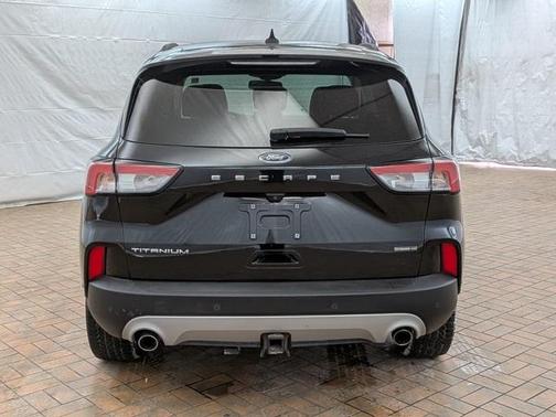 2021 Ford Escape Titanium Hybrid