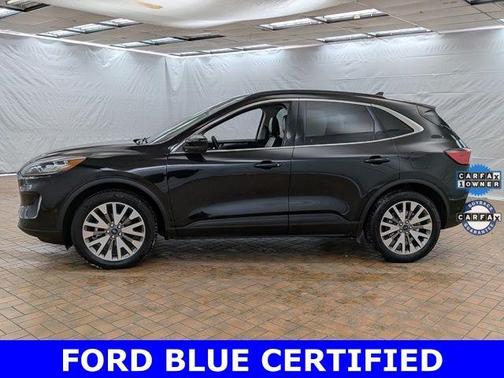 2021 Ford Escape Titanium Hybrid