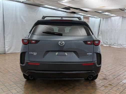 2026 Mazda CX-50 Premium