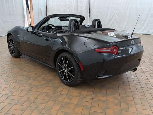 2025 Mazda MX-5 Miata Grand Touring
