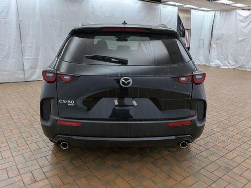 2026 Mazda CX-50 Premium