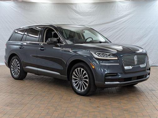 2022 Lincoln Aviator Reserve AWD
