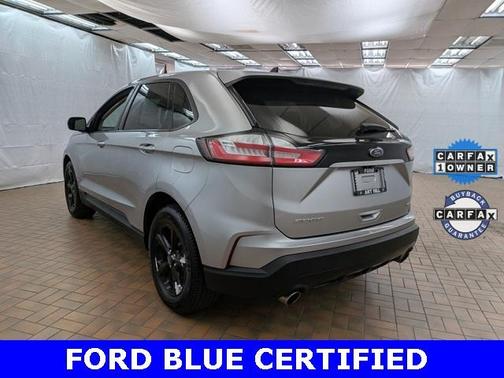 2020 Ford Edge SE