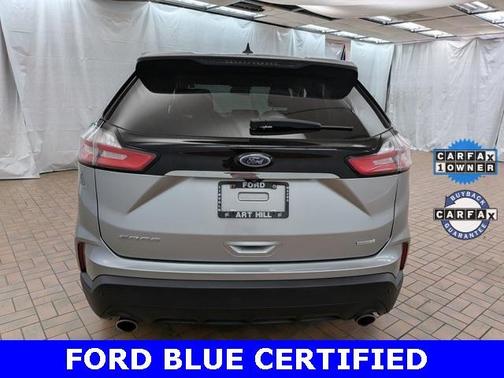2020 Ford Edge SE
