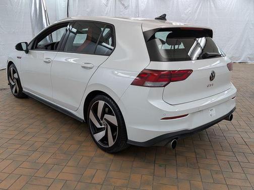 2024 Volkswagen Golf GTI 2.0T S