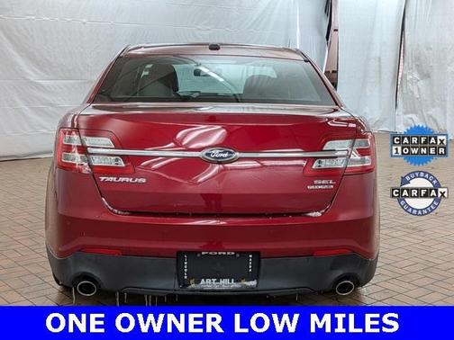 2015 Ford Taurus SEL