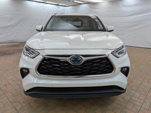2021 Toyota Highlander Hybrid Limited