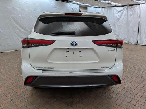 2021 Toyota Highlander Hybrid Limited
