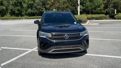 2022 Volkswagen Taos SE