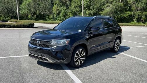 2022 Volkswagen Taos SE