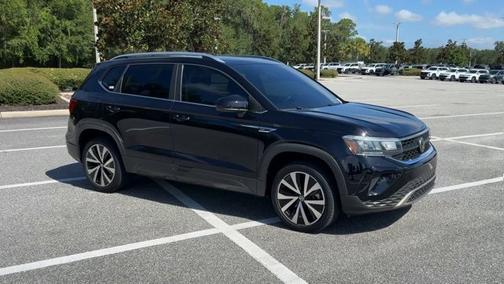 2022 Volkswagen Taos SE