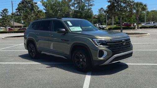 2025 Volkswagen Atlas 2.0T Peak Edition