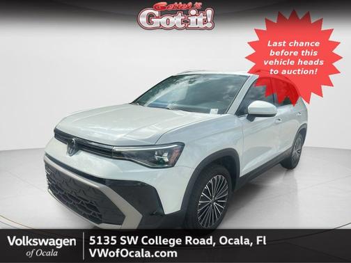 Pure White 2025 Volkswagen Taos SE