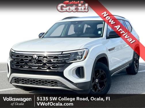 2024 Volkswagen Atlas 2.0T Peak Edition SE w/Technology