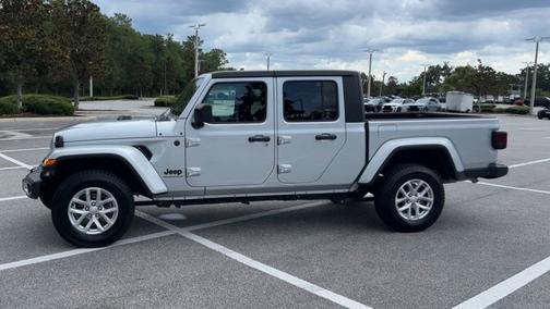 2023 Jeep Gladiator Sport S