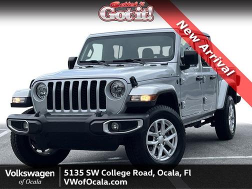 2023 Jeep Gladiator Sport S