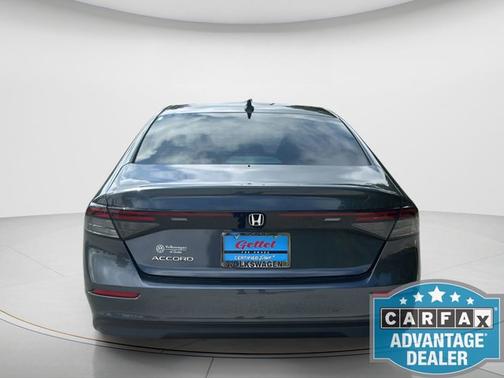 Meteorite Gray Metallic 2025 Honda Accord SE