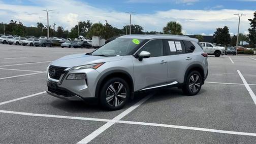2022 Nissan Rogue SL