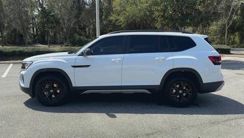 2025 Volkswagen Atlas 2.0T Peak Edition