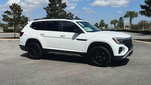 2025 Volkswagen Atlas 2.0T Peak Edition