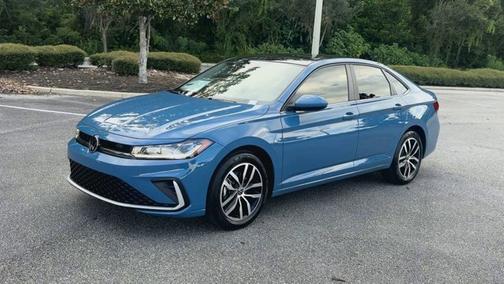 2025 Volkswagen Jetta SE