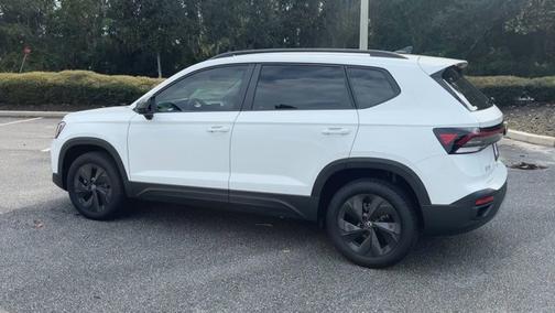 2025 Volkswagen Taos S