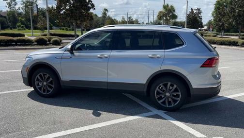 2023 Volkswagen Tiguan SE